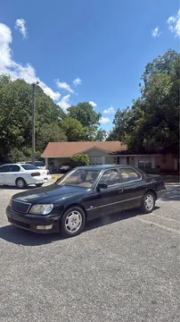 2000 Lexus LS 400 Sedan 4D
