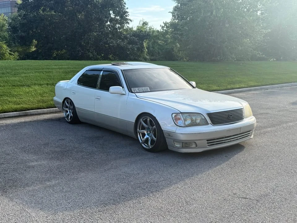 2000 Lexus LS 2nd Gen - Image 6 of 17
