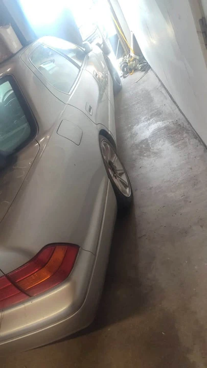 2000 Lexus LS 2nd Gen - Image 7 of 13