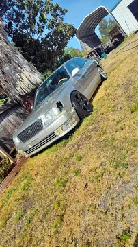 2000 Lexus LS 400 Sedan 4D