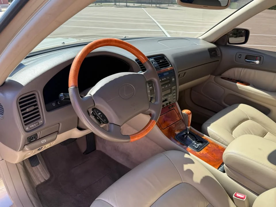 2000 Lexus LS 2nd Gen - Image 2 of 20