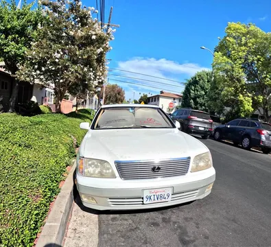 2000 Lexus LS Platinum Series