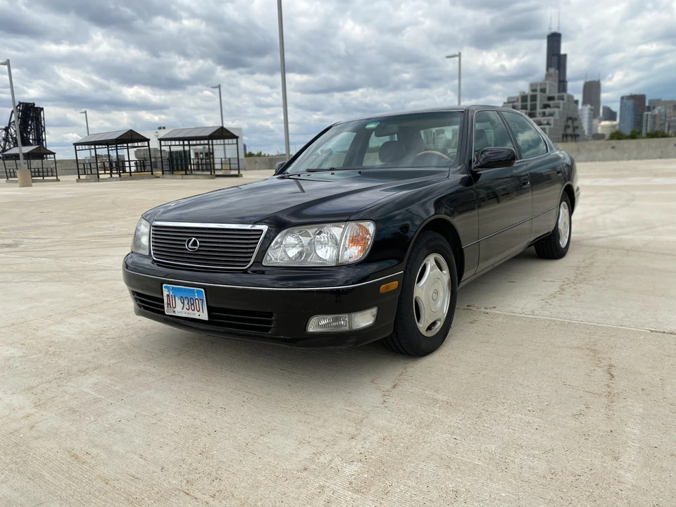 2000 Lexus LS 2nd Gen - Image 7 of 17