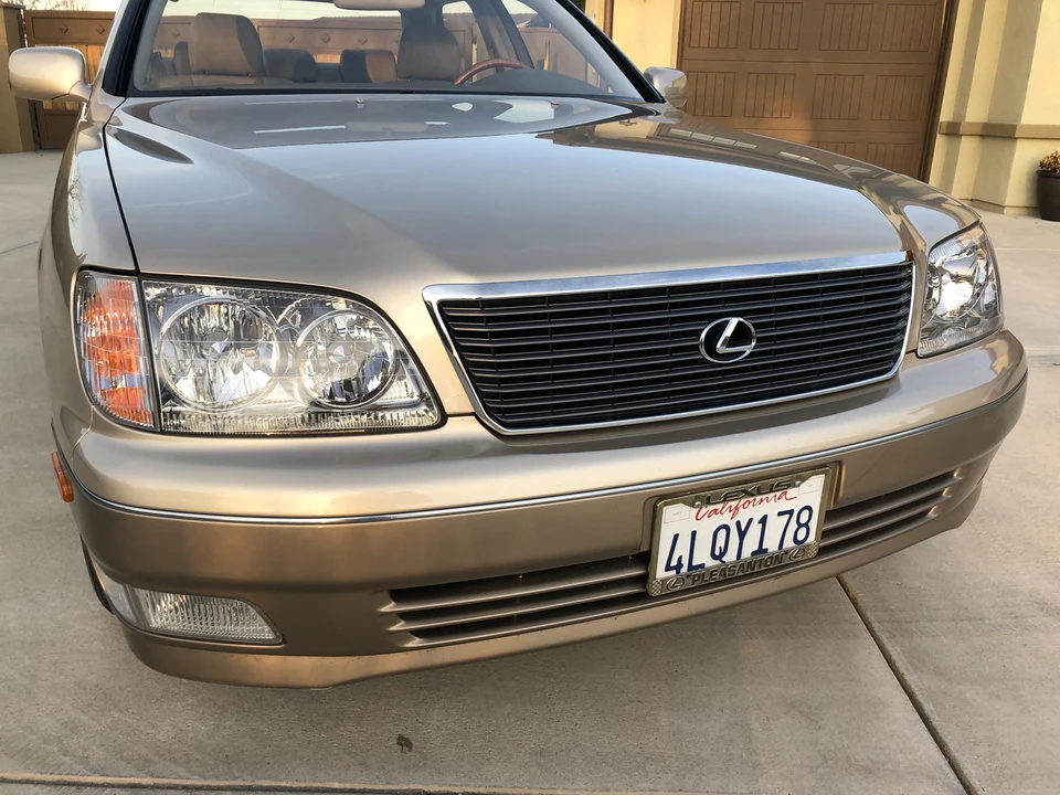 2000 Lexus LS 2nd Gen - Image 26 of 31