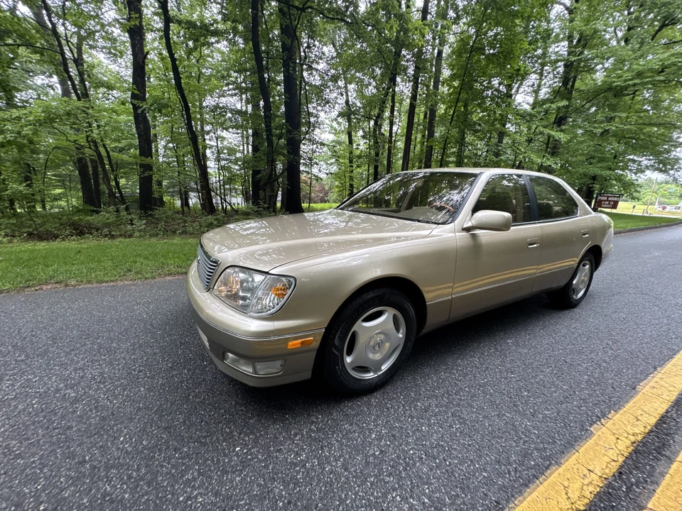 2000 Lexus - Image 5 of 31