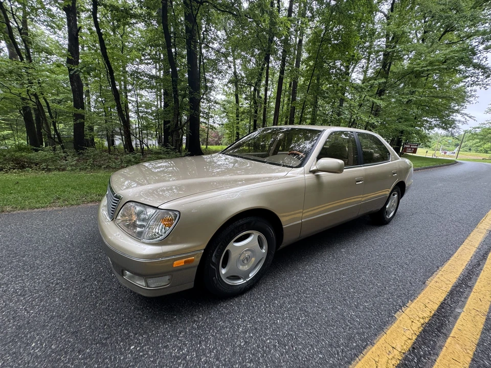 2000 Lexus - Image 6 of 31