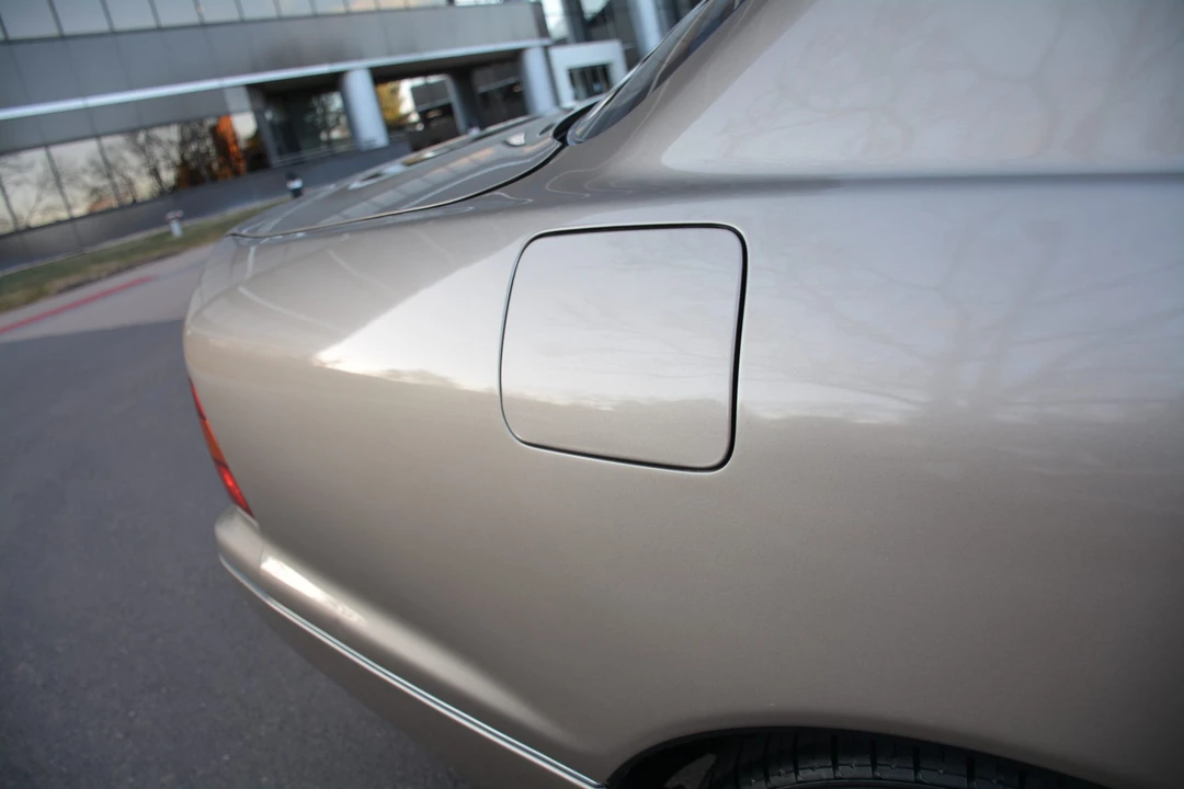2000 Lexus LS 2nd Gen - Image 22 of 31