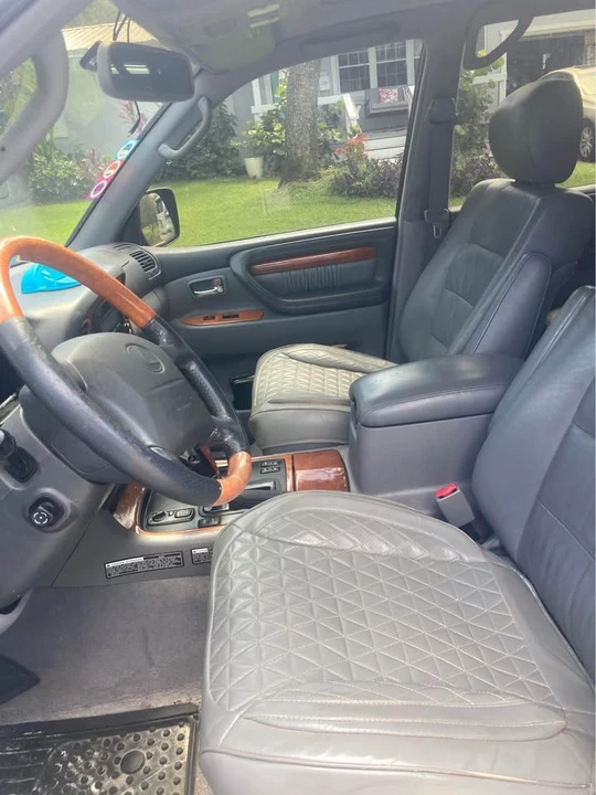 2000 Lexus LX 1st Gen - Image 6 of 8