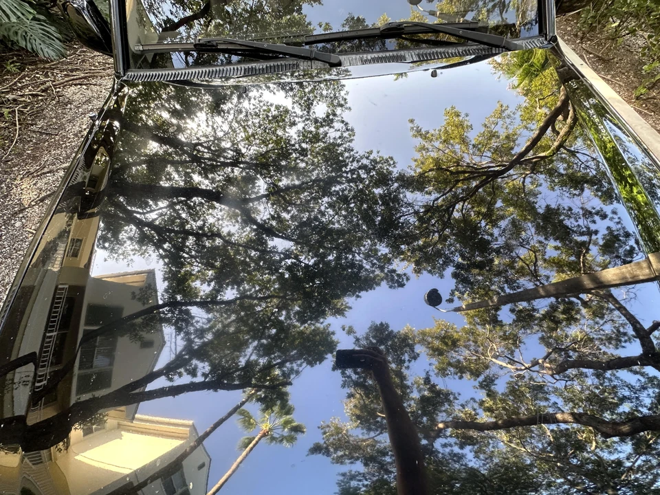 2000 Lexus LX 2nd Gen - Image 15 of 31
