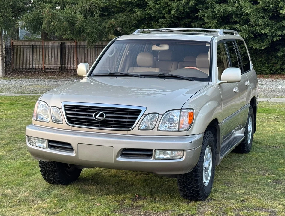 2000 Lexus LX 2nd Gen - Image 7 of 31