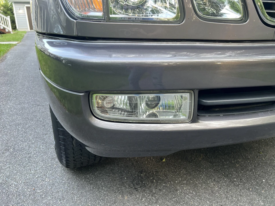 2000 Lexus LX 2nd Gen - Image 30 of 31