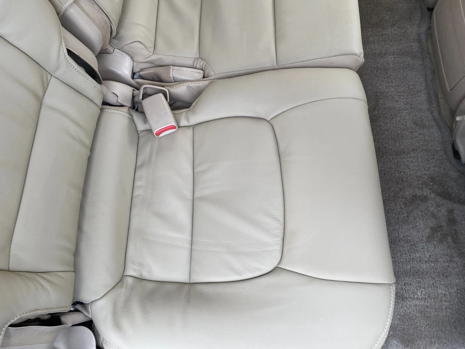 2000 Lexus LX 2nd Gen - Image 13 of 21