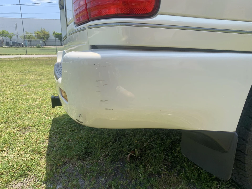 2000 Lexus LX 2nd Gen - Image 30 of 31