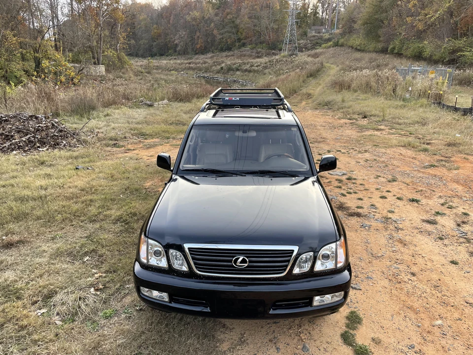 2000 Lexus LX 2nd Gen - Image 6 of 31
