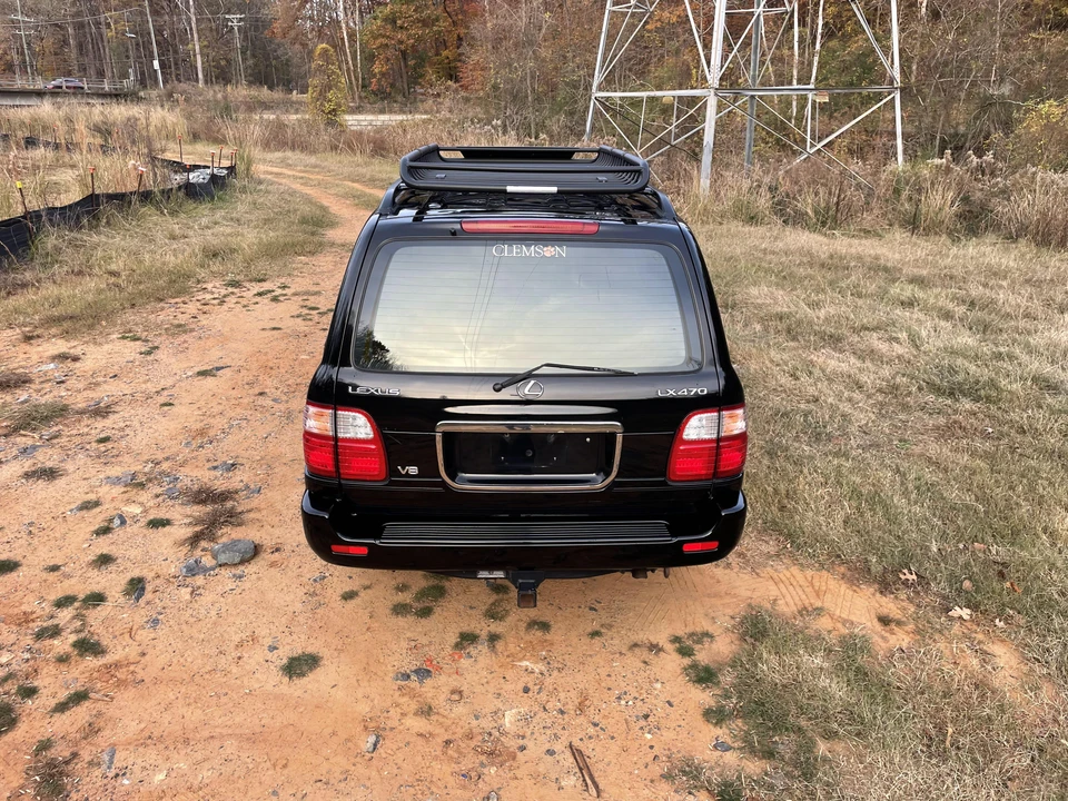 2000 Lexus LX 2nd Gen - Image 20 of 31