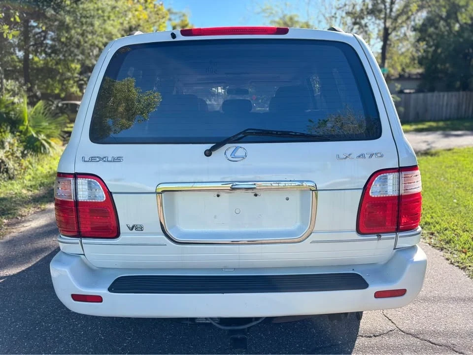 2000 Lexus LX 2nd Gen - Image 4 of 20