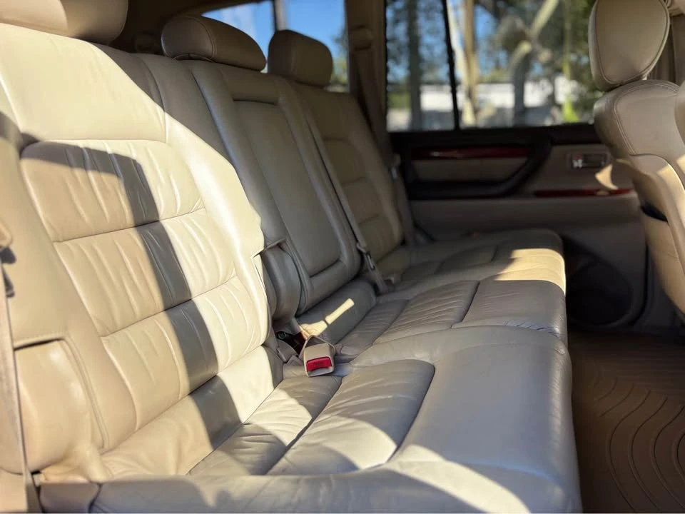 2000 Lexus LX 2nd Gen - Image 14 of 20