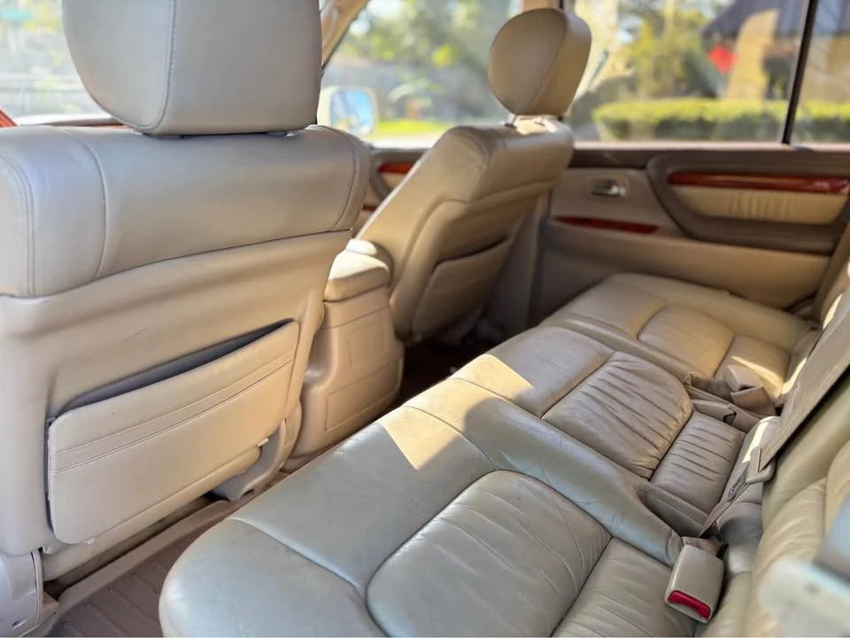 2000 Lexus LX 2nd Gen - Image 16 of 20