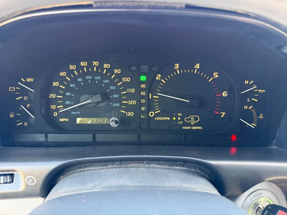 2000 Lexus LX 2nd Gen - Image 15 of 20