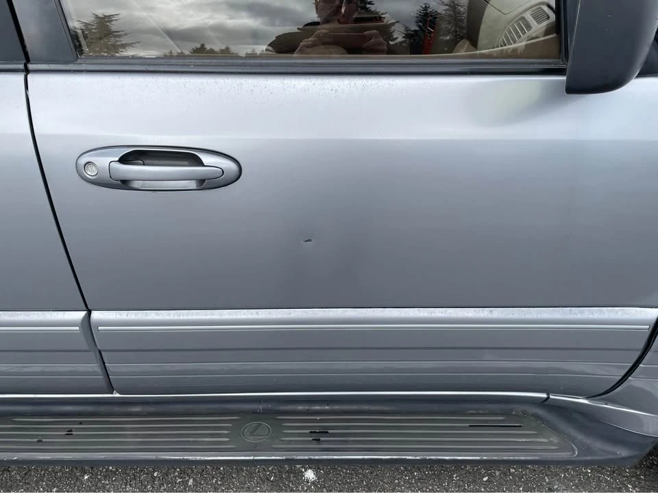2000 Lexus LX 2nd Gen - Image 15 of 15