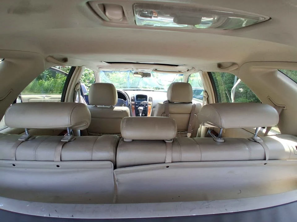 2000 Lexus LX 2nd Gen - Image 6 of 10