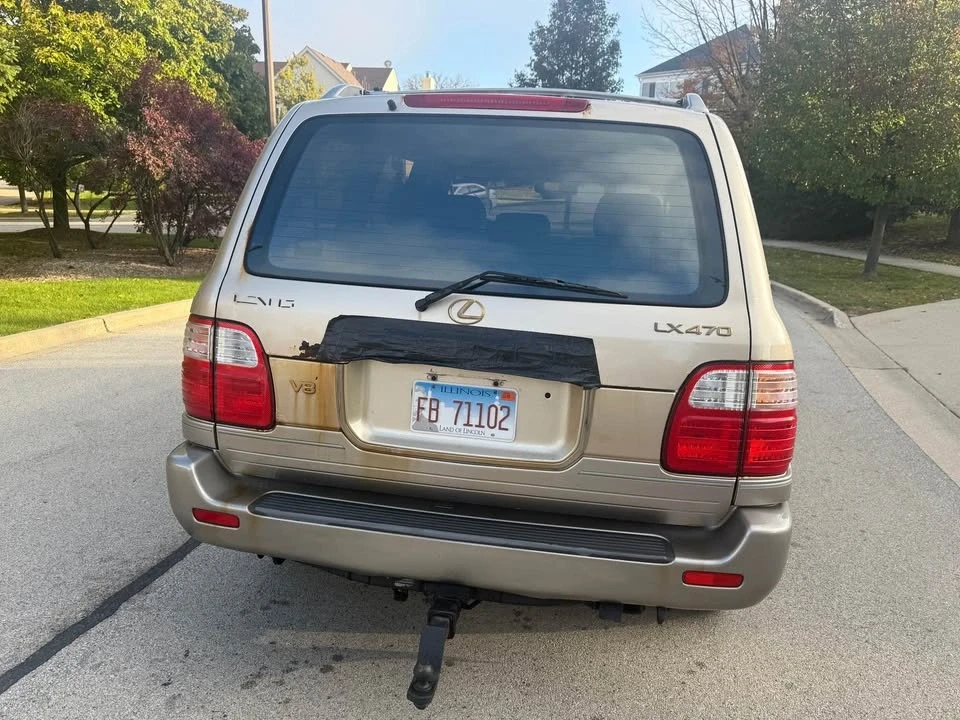 2000 Lexus LX 2nd Gen - Image 5 of 12