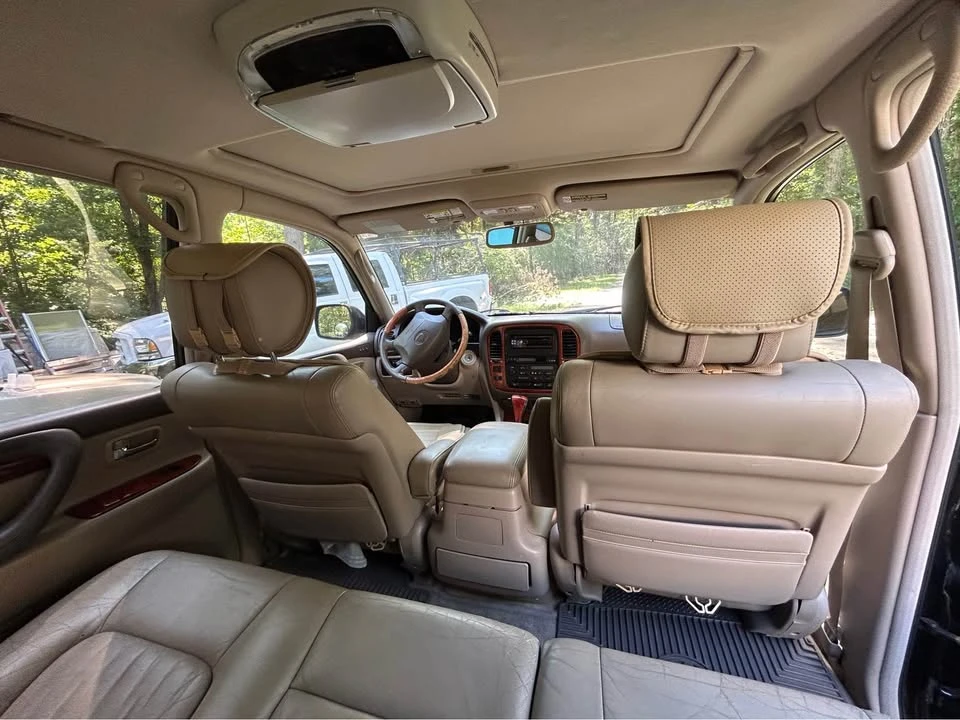 2000 Lexus LX 2nd Gen - Image 13 of 16