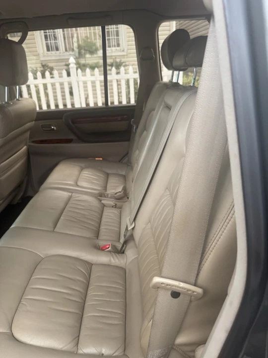 2000 Lexus LX 2nd Gen - Image 5 of 7