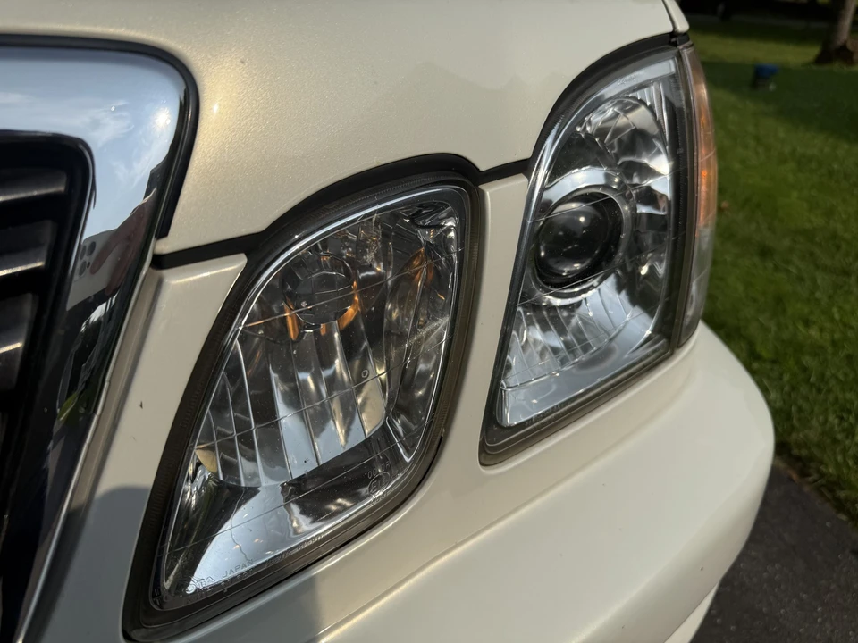 2000 Lexus LX 2nd Gen - Image 31 of 31