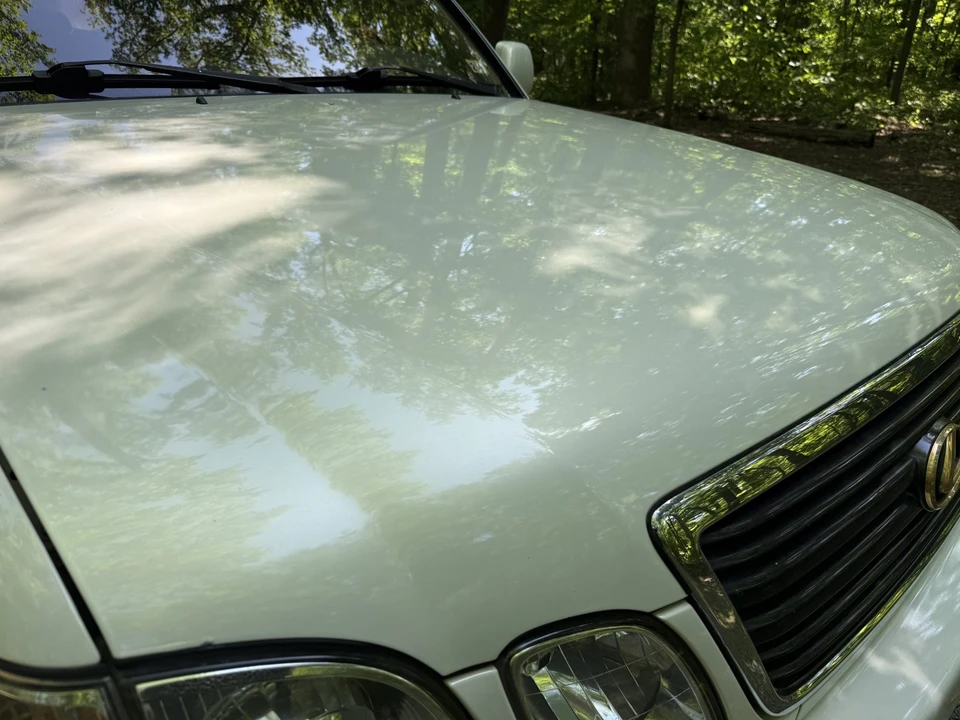 2000 Lexus LX 2nd Gen - Image 19 of 31
