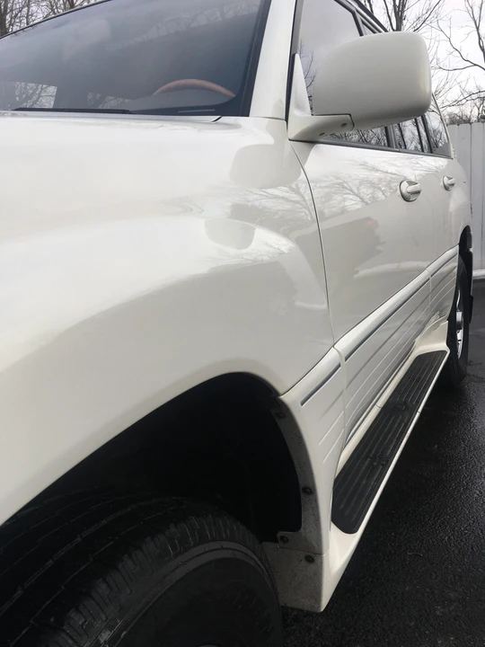 2000 Lexus LX 2nd Gen - Image 13 of 31