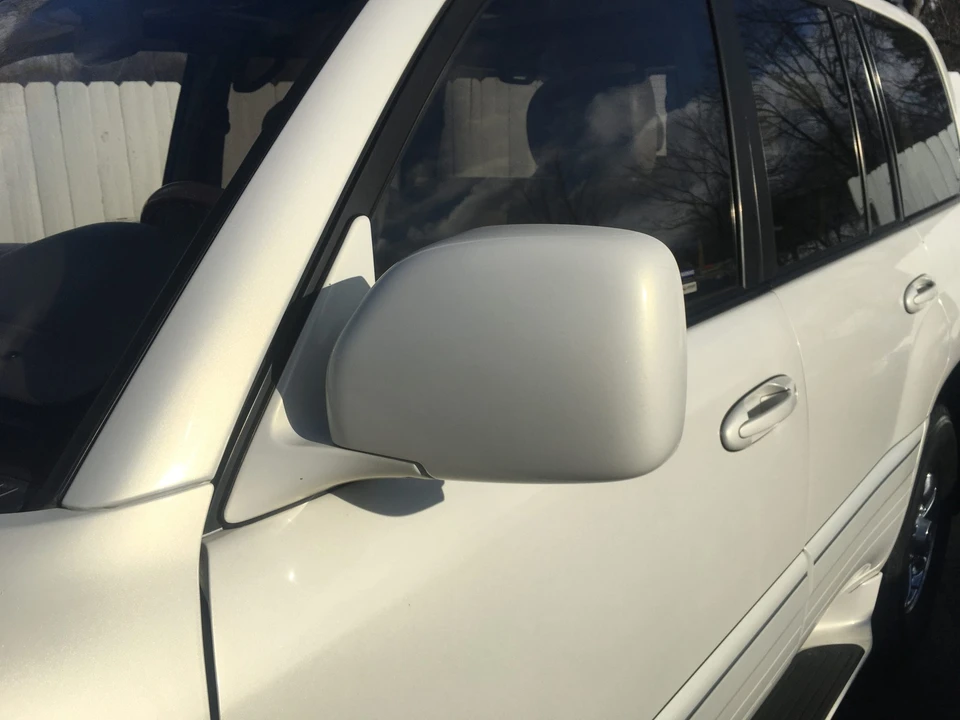 2000 Lexus LX 2nd Gen - Image 11 of 31