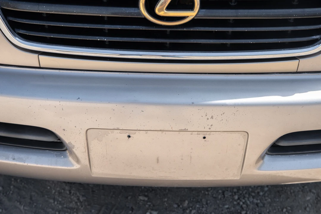 2000 Lexus LX 2nd Gen - Image 14 of 31