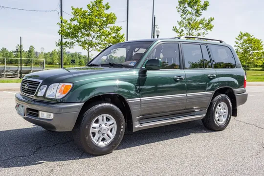 2000 Lexus LX470