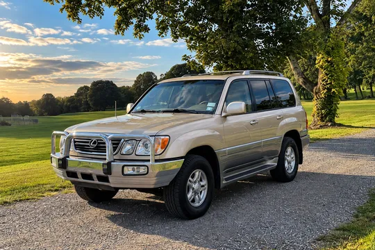 2000 Lexus LX470