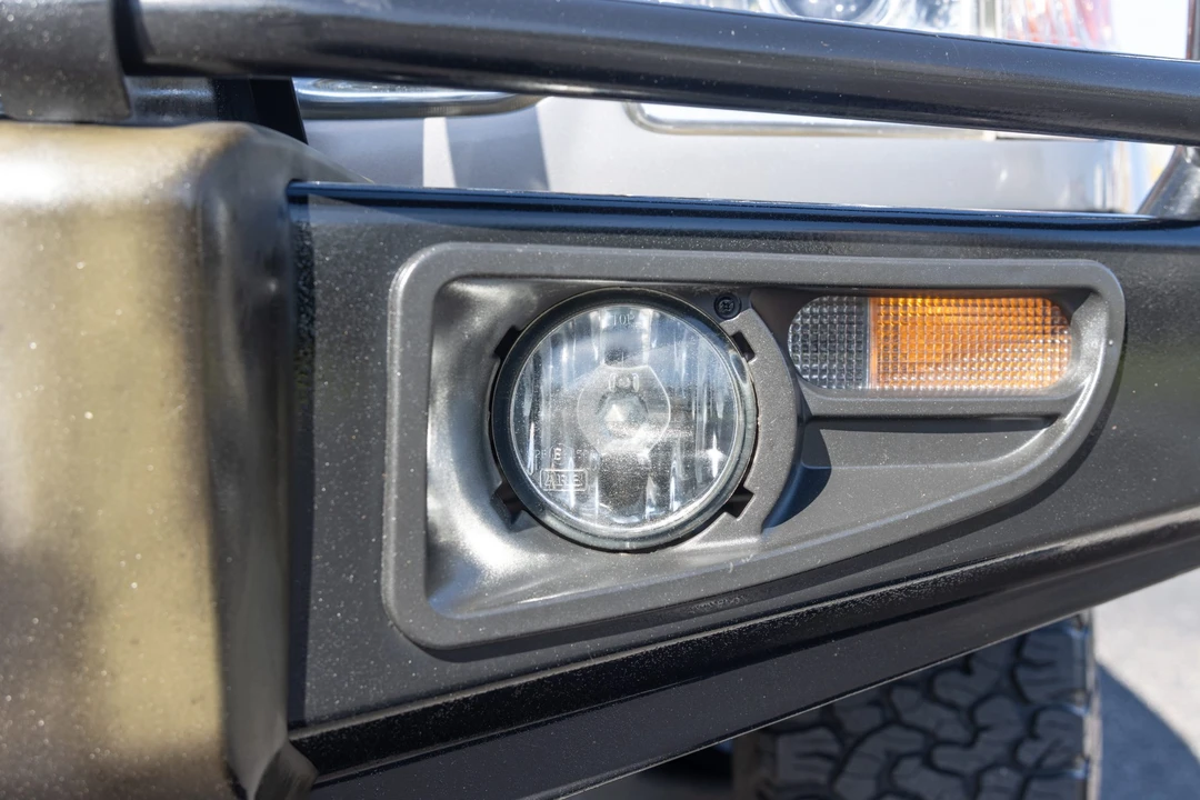 2000 Lexus LX 2nd Gen - Image 20 of 31