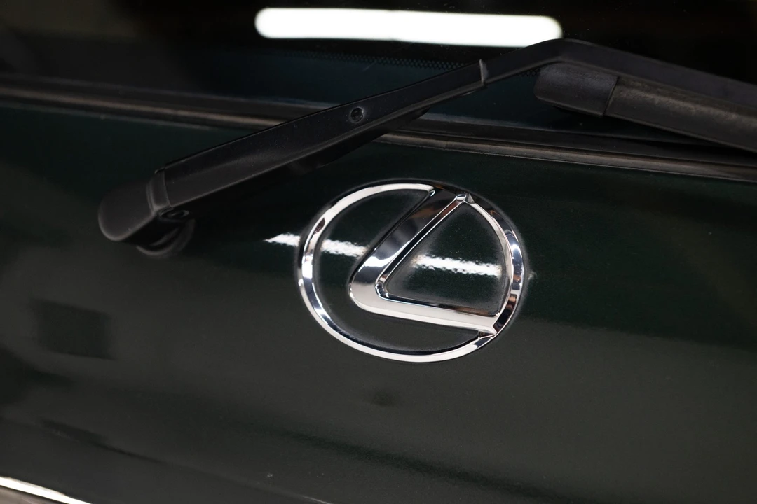 2000 Lexus LX 2nd Gen - Image 30 of 31