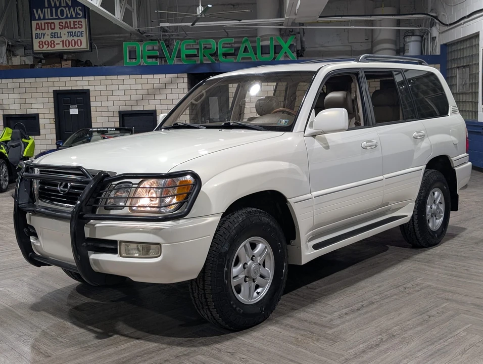 2000 Lexus LX 2nd Gen - Image 7 of 31