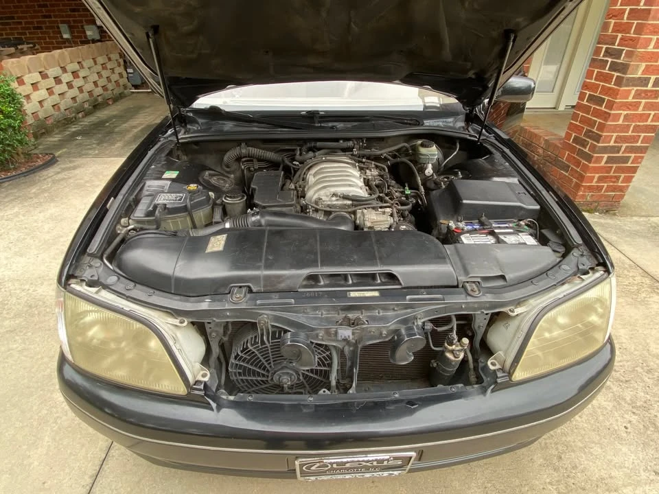 2000 Lexus LS 2nd Gen - Image 2 of 8
