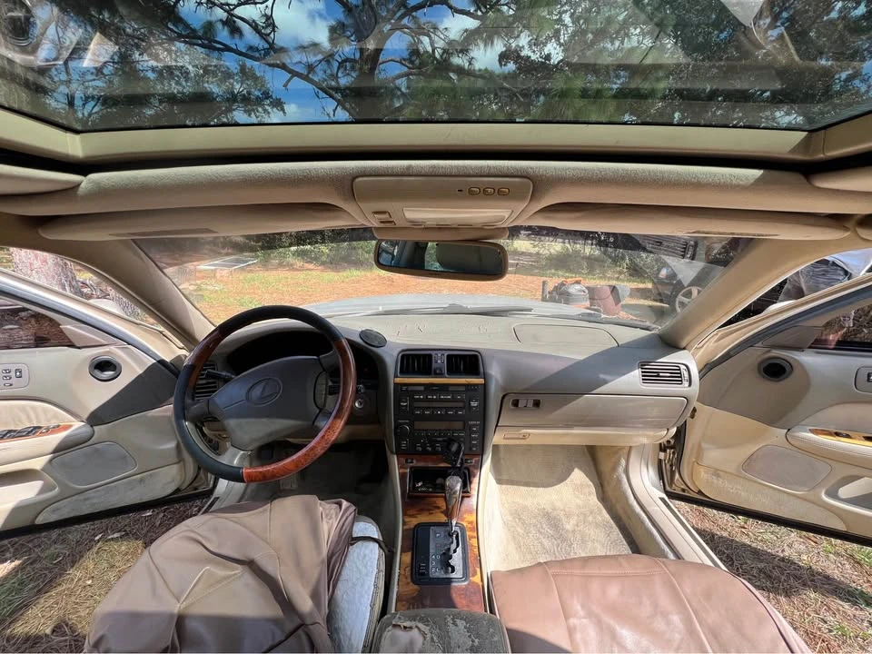 2000 Lexus LS 2nd Gen - Image 3 of 6