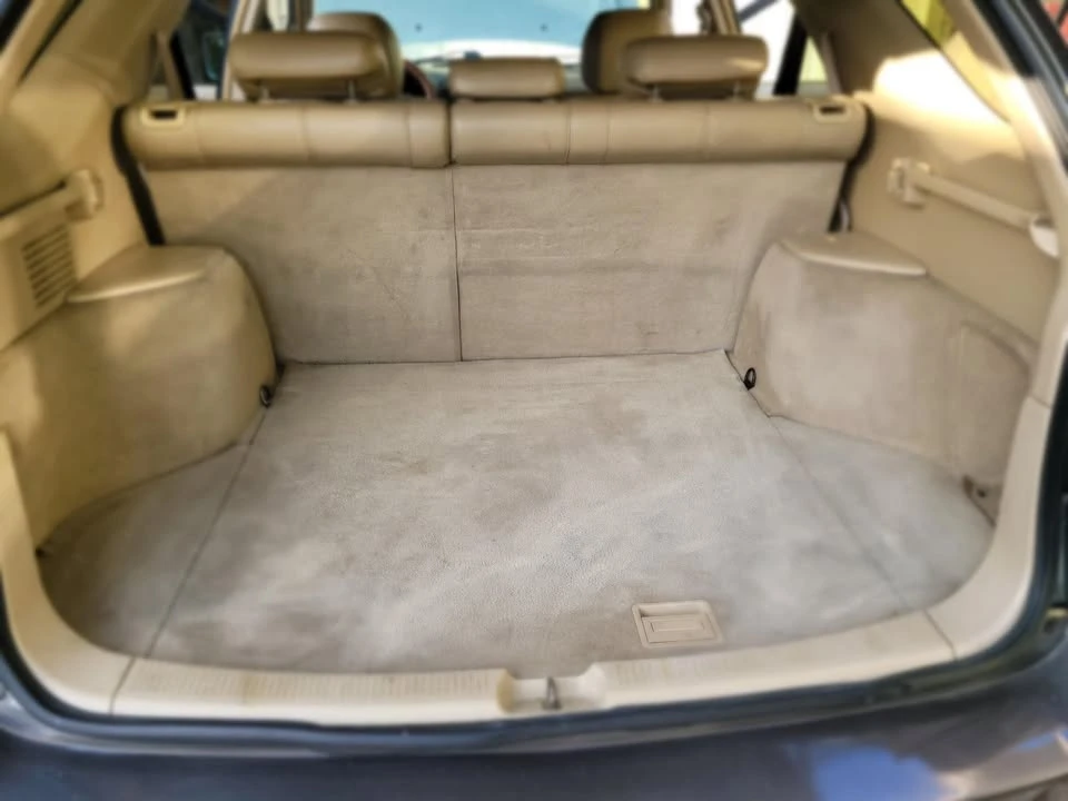 2000 Lexus RX 1st Gen - Image 6 of 10