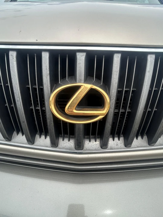 2000 Lexus RX 1st Gen - Image 18 of 31