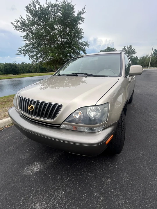 2000 Lexus RX 1st Gen - Image 7 of 31