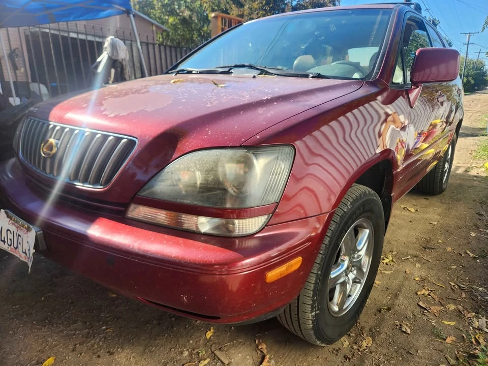 2000 Lexus RX 1st Gen - Image 3 of 7