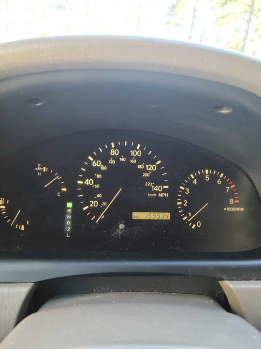 2000 Lexus RX 1st Gen - Image 6 of 7