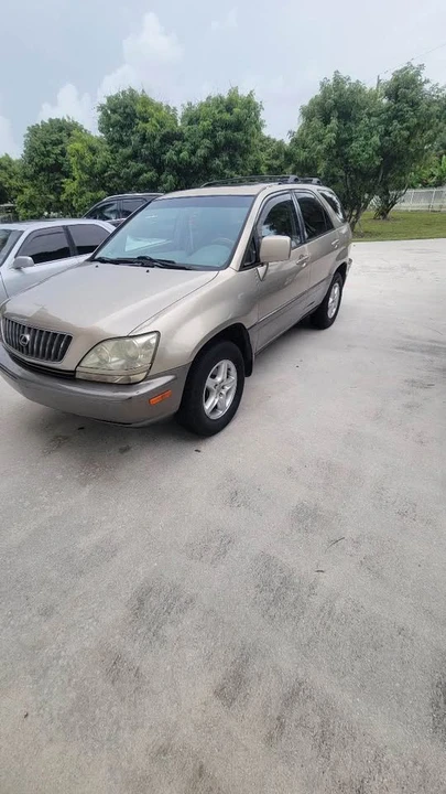 2000 Lexus RX 1st Gen - Image 8 of 8