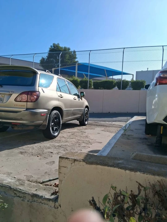 2000 Lexus RX 1st Gen - Image 6 of 6