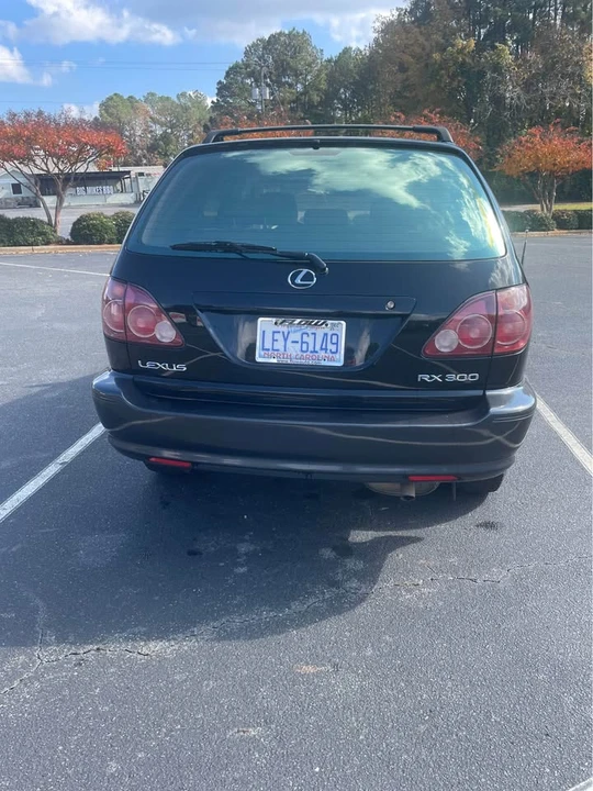 2000 Lexus RX 1st Gen - Image 8 of 8