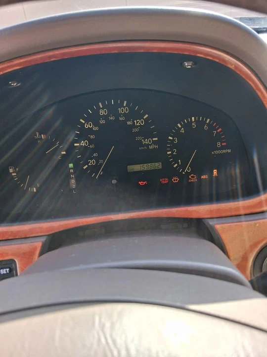 2000 Lexus RX 1st Gen - Image 5 of 6