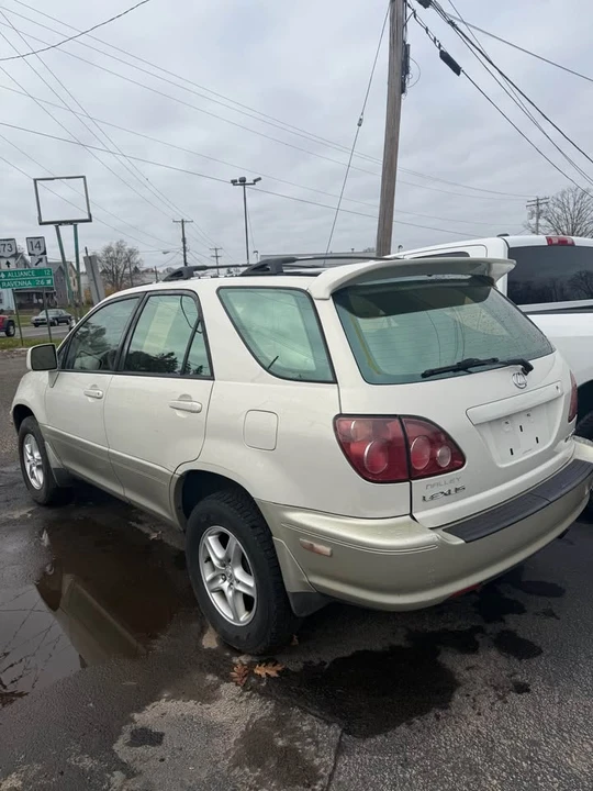 2000 Lexus RX 1st Gen - Image 7 of 13